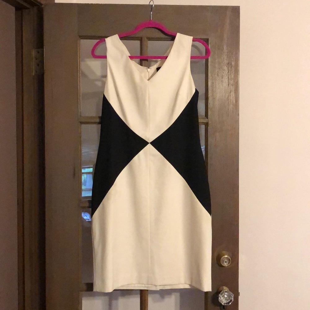 Banana republic ivory/black sheath  dress sz 10